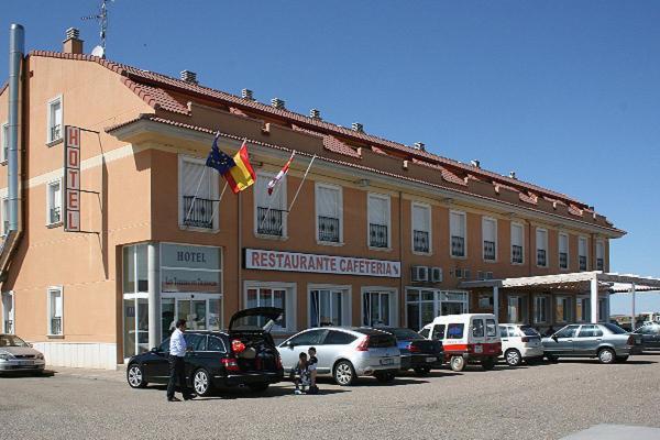 Hotel Los Toreros Del Trabancos Siete Iglesias de Trabancos Esterno foto