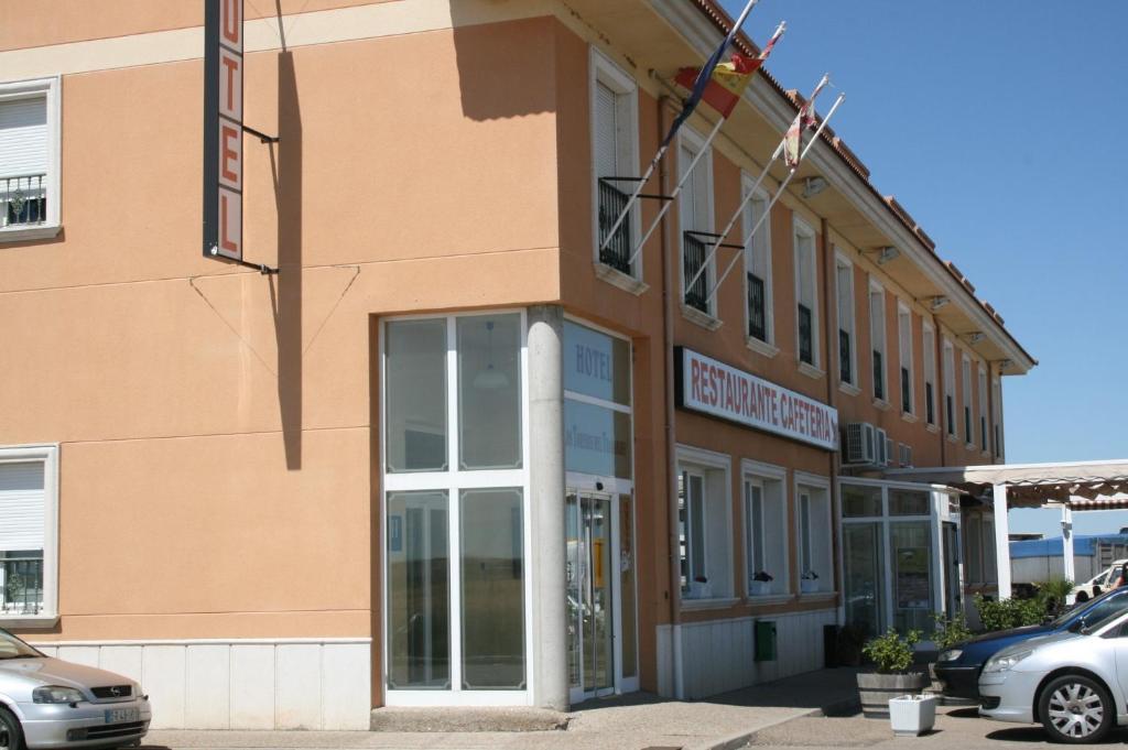 Hotel Los Toreros Del Trabancos Siete Iglesias de Trabancos Esterno foto